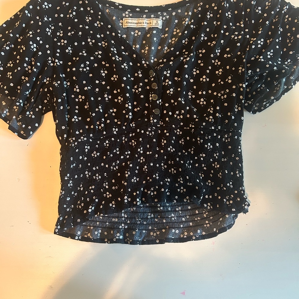 Abercrombie & Fitch Black Floral Blouse